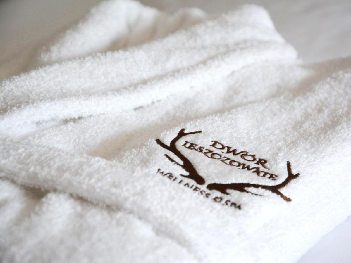 Dwor I Dworek Leszczowate Wellness & Spa Ustrzyki Dolne Luaran gambar