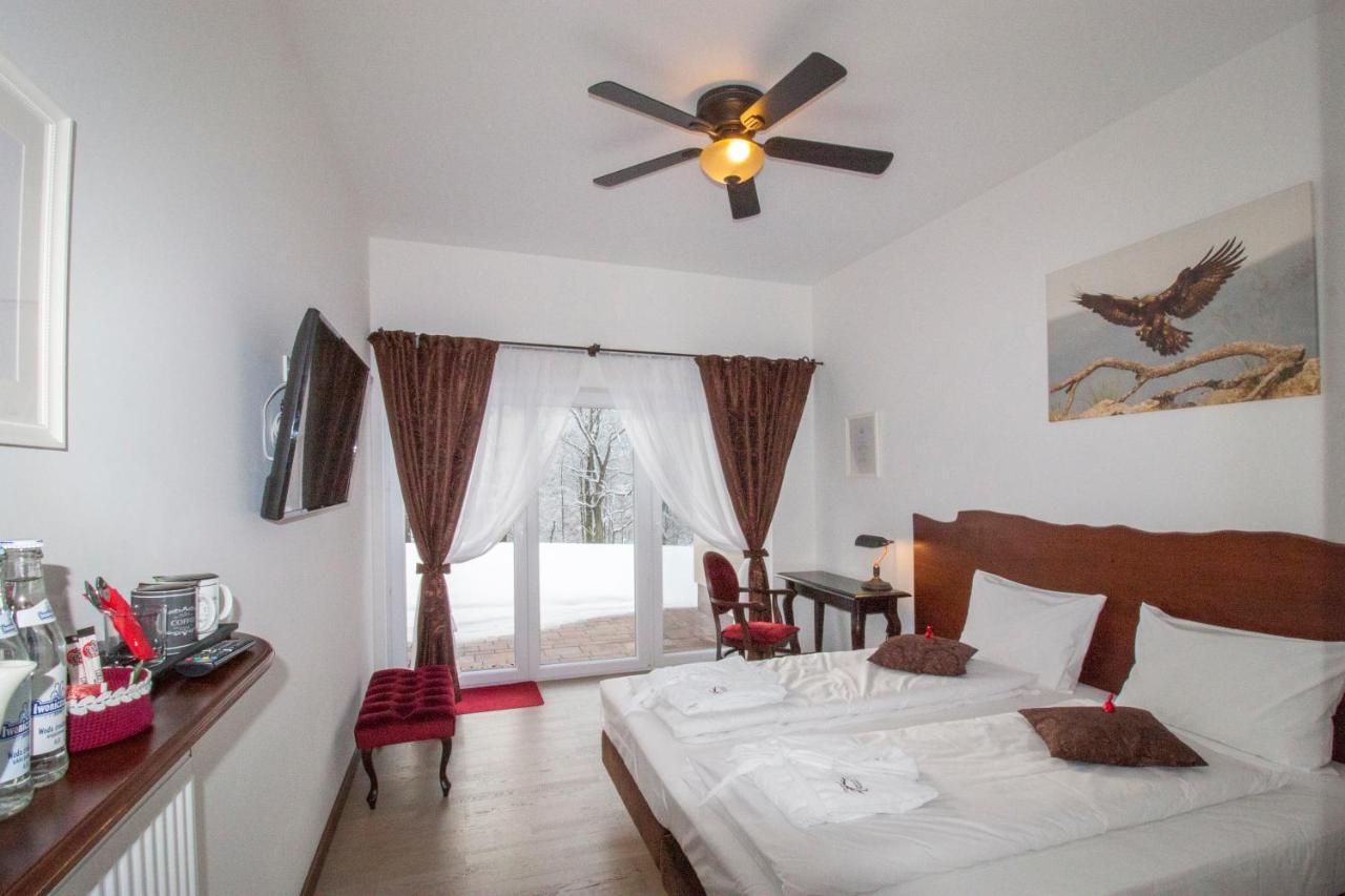 Dwor I Dworek Leszczowate Wellness & Spa Ustrzyki Dolne Luaran gambar