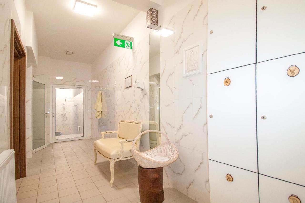 Dwor I Dworek Leszczowate Wellness & Spa Ustrzyki Dolne Luaran gambar