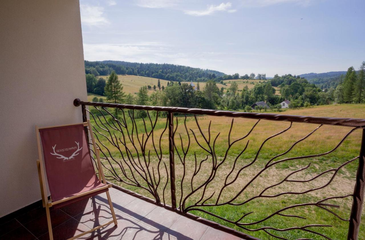 Dwor I Dworek Leszczowate Wellness & Spa Ustrzyki Dolne Luaran gambar