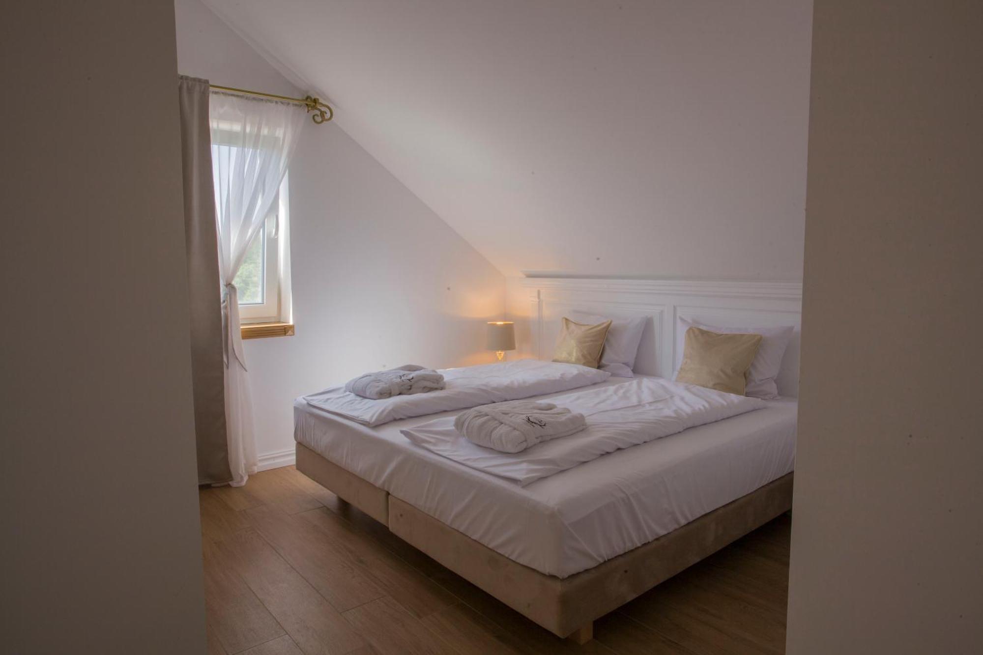 Dwor I Dworek Leszczowate Wellness & Spa Ustrzyki Dolne Luaran gambar