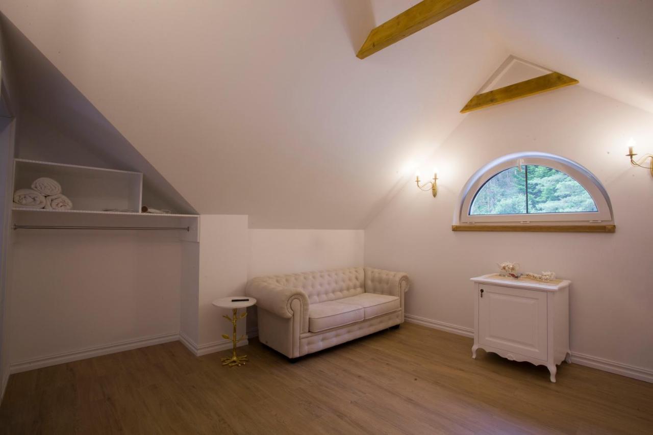 Dwor I Dworek Leszczowate Wellness & Spa Ustrzyki Dolne Luaran gambar