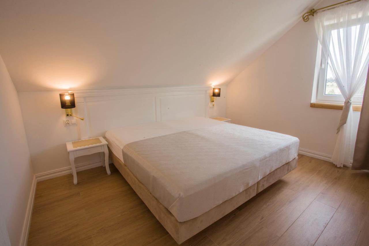 Dwor I Dworek Leszczowate Wellness & Spa Ustrzyki Dolne Luaran gambar